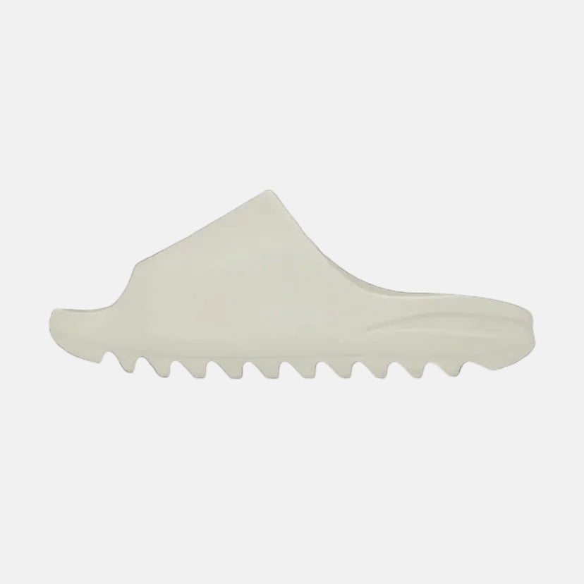 YEEZY SLIDES